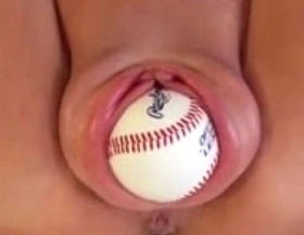 Pussy baseball - more videos xnxx porn fetishraw com