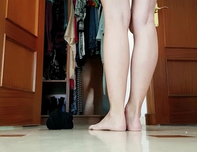 Sexy feet modelling lingerie