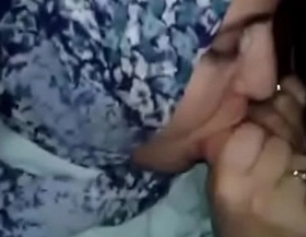 Muslim lady do a blow job - hide hotcamclips com